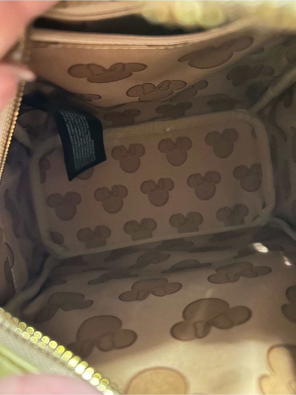 Loungefly Tan and Cream Sherpa Bow Backpack Set - Picture 5 of 6